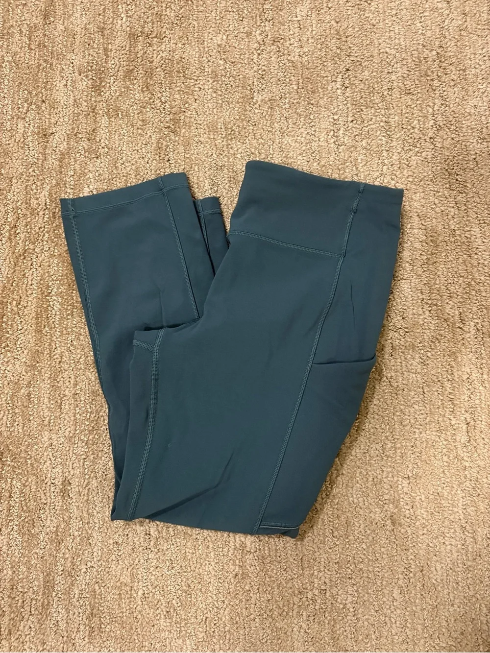 Lululemon Fast and Free 25” cropped leggings